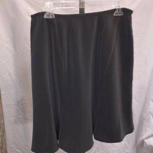 Kasper Knee Length Gray Skirt Size 10P